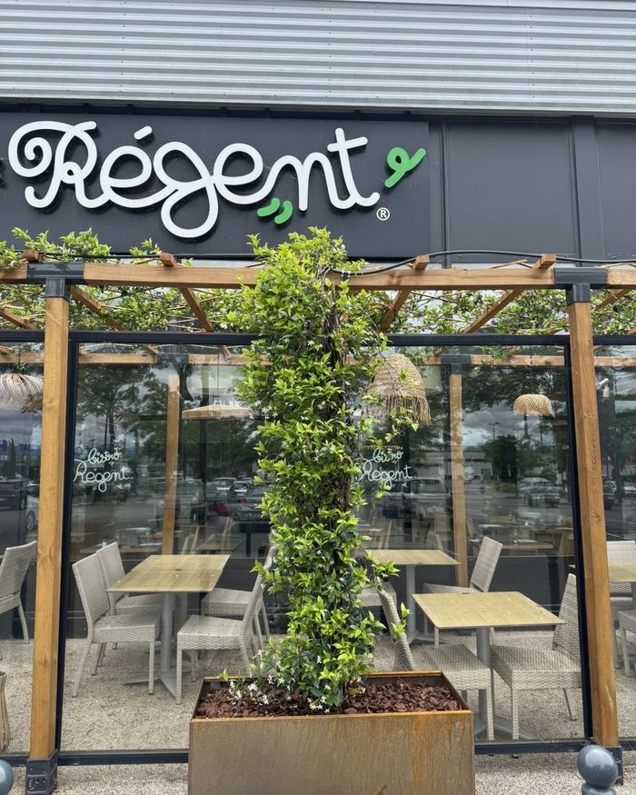 Aménagement de la terrasse d'un restaurant